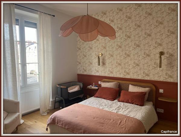 COUP DE COEUR DU MOIS ! APPARTEMENT LUMINEUX de 92m² hab, 2 mn à pieds de la gare !