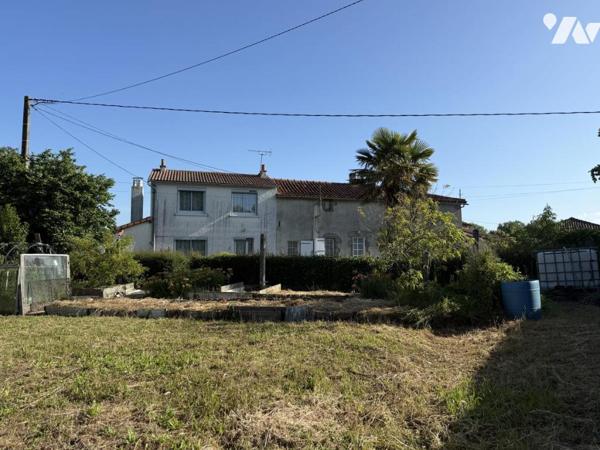 Maison ancienne en campagne