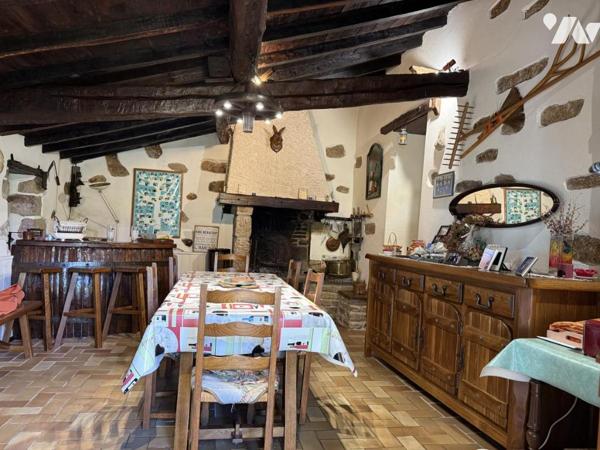 Maison ancienne en campagne