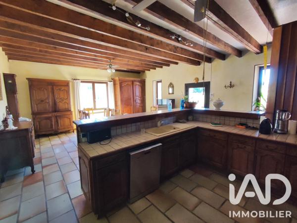 Maison à vendre 10 pièces 204 m² Vendémian