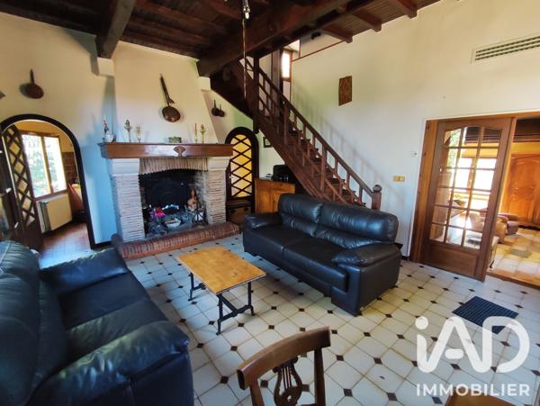 Maison à vendre 10 pièces 204 m² Vendémian