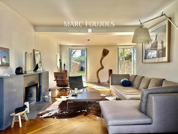 MEUDON Maison ancienne de 7 pièces. Jardin de 325 m² . Vues. 2 080 000 €