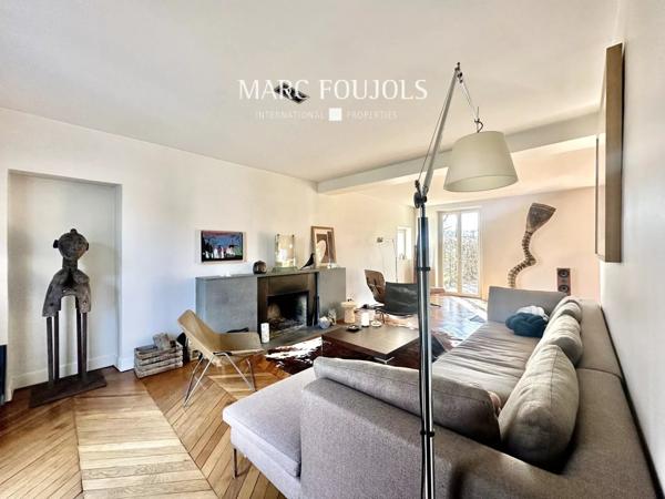 MEUDON Maison ancienne de 7 pièces. Jardin de 325 m² . Vues. 2 080 000 €