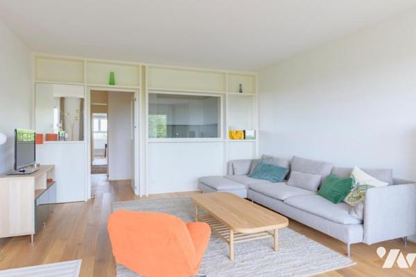PARIS 19 / BUTTES CHAUMONT - APPARTEMENT 4 PIÈCES RÉNOVÉ EN ÉTAGE AVEC VUES & BALCON + CAVE + GARAGE