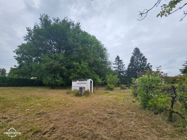 Terrain à vendre de 2700 m² POUZAUGES (85)