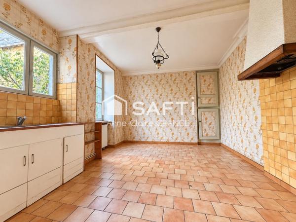 Amateurs de maisons anciennes et de beaux projets… cette maison mérite votre attention !