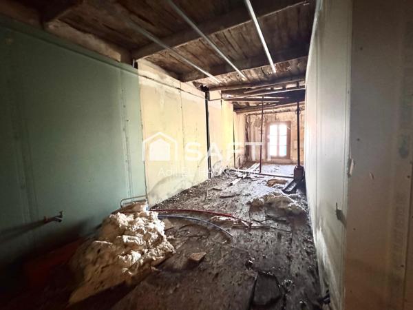 IMMEUBLE À RÉNOVER – GROS POTENTIEL – FORTE DÉCOTE