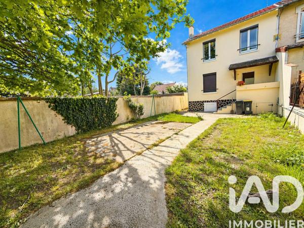 Maison à vendre 4 pièces 79 m² Saint-Maur-des-Fossés
