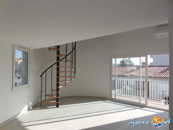 Appartement à Port-la-Nouvelle Studio avec balcon et parking privatif