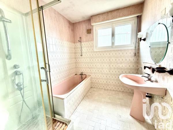 Maison 8 pièces de 160 m² à Évran (22630)