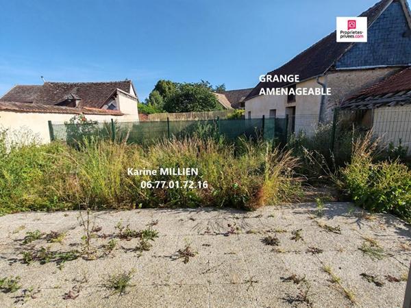 OUERRE 28500 Maison individuelle et grange aménageable - 1 étage - 2 chambres - Terrain - 165 000  HAI