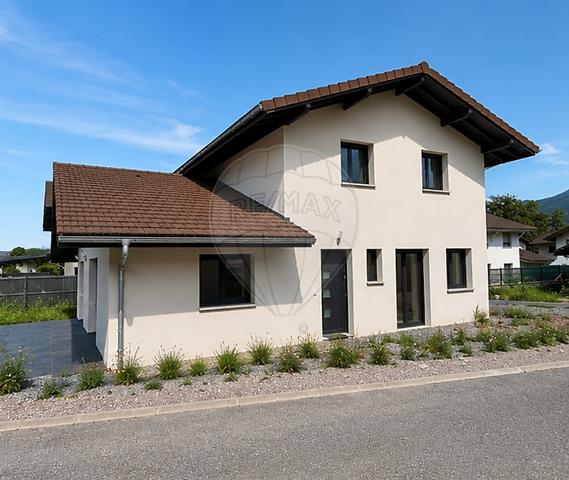 Maison 4 chambre(s) à vendre - Scionzier, Haute-Savoie - 74