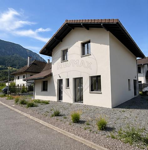 Maison 4 chambre(s) à vendre - Scionzier, Haute-Savoie - 74