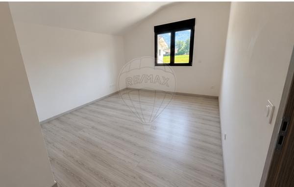 Maison 4 chambre(s) à vendre - Scionzier, Haute-Savoie - 74
