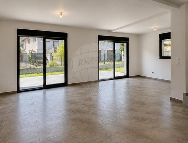 Maison 4 chambre(s) à vendre - Scionzier, Haute-Savoie - 74