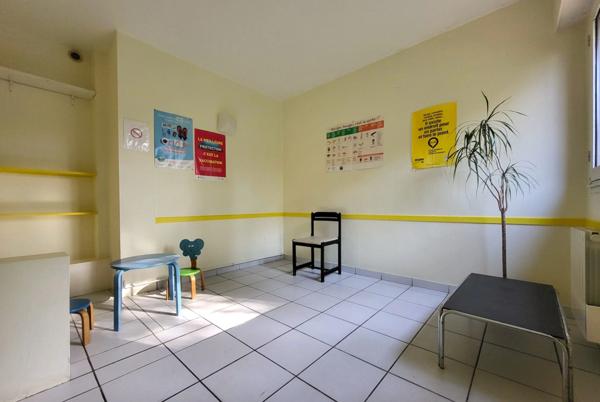 Maison d'architecte au bourg de SCAER