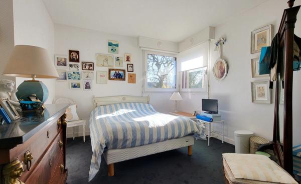 Maison d'architecte au bourg de SCAER