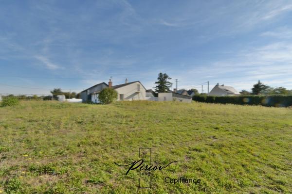 Maison à vendre 6 pièces - Nombreuses dépendances - 4932 m²