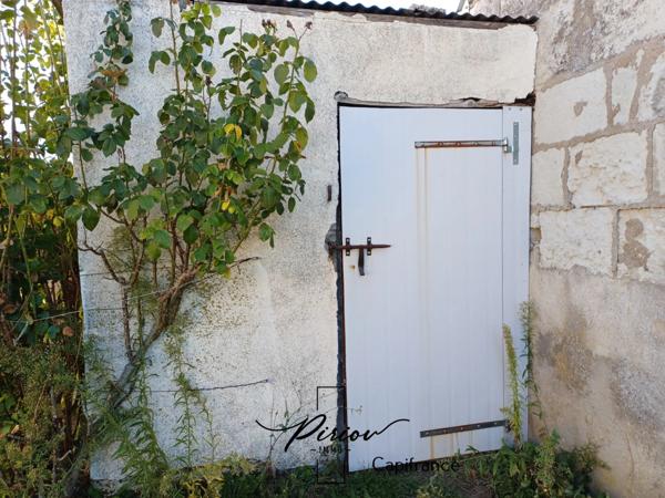 Maison à vendre 6 pièces - Nombreuses dépendances - 4932 m²