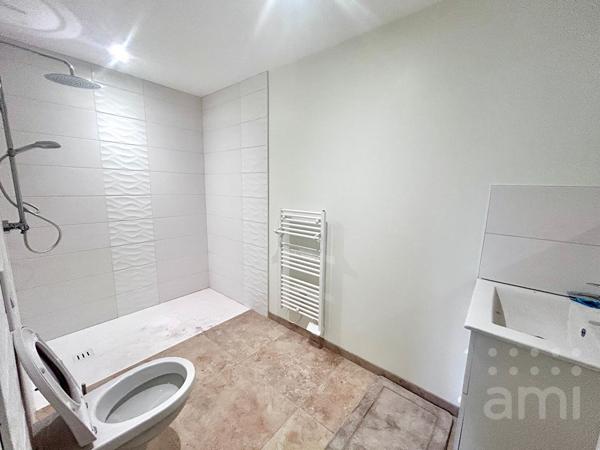 Chambre colocation meublée Niort Souché