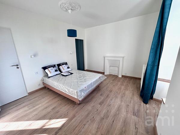 Chambre  colocation meublée Niort Souché