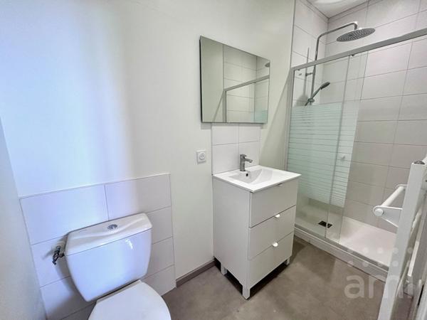 Chambre  colocation meublée Niort Souché