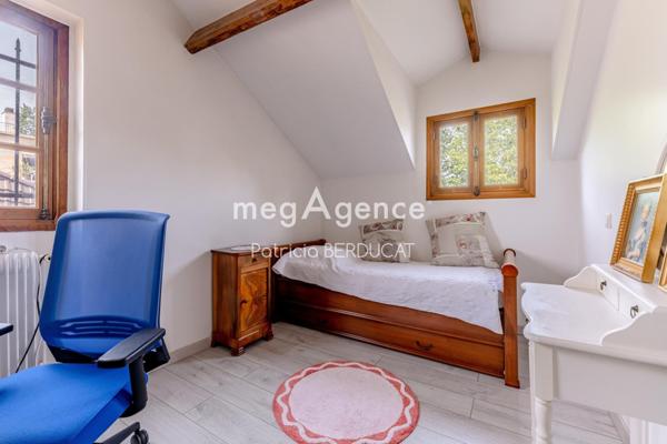 Maison à LE PERREUX-SUR-MARNE, 94170 - 12 pièces 270m²