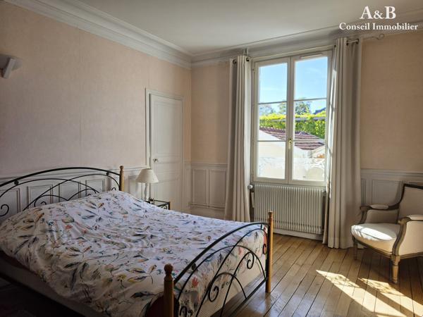 Maison 18ème en limite de bouchon