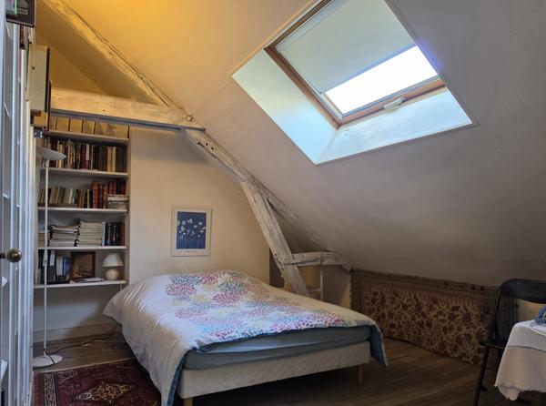 Maison 18ème en limite de bouchon