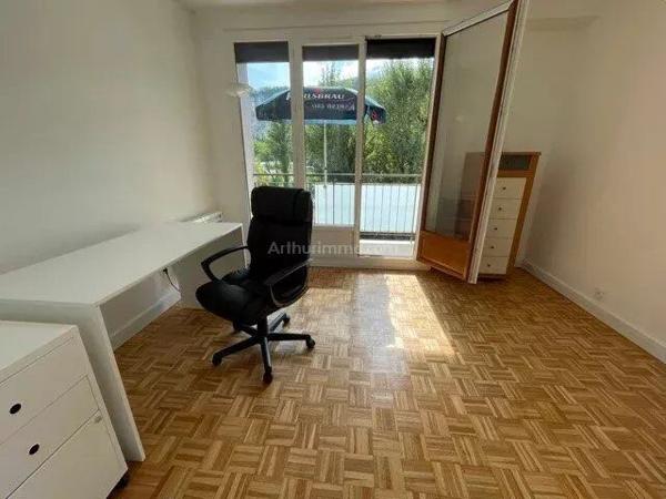 Location Appartement 3 pièces 60 m2 à Fontaine