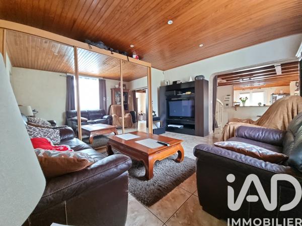 Maison à vendre 9 pièces 200 m² Andrézieux-Bouthéon