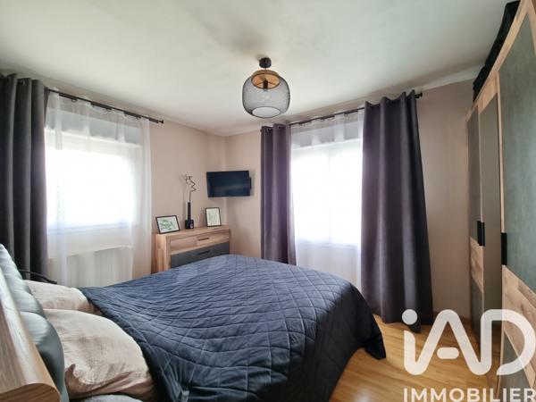 Maison à vendre 9 pièces 200 m² Andrézieux-Bouthéon