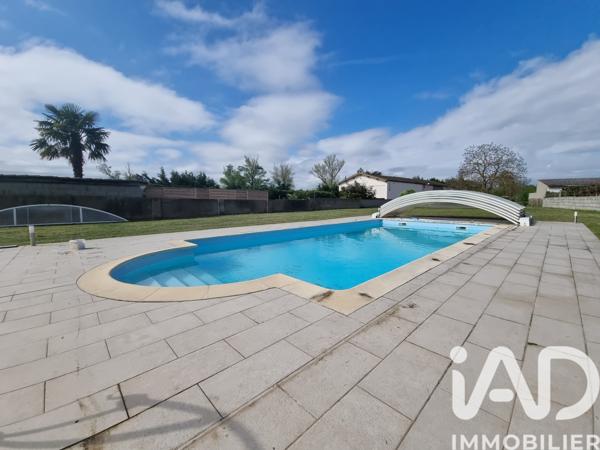 Maison à vendre 9 pièces 200 m² Andrézieux-Bouthéon