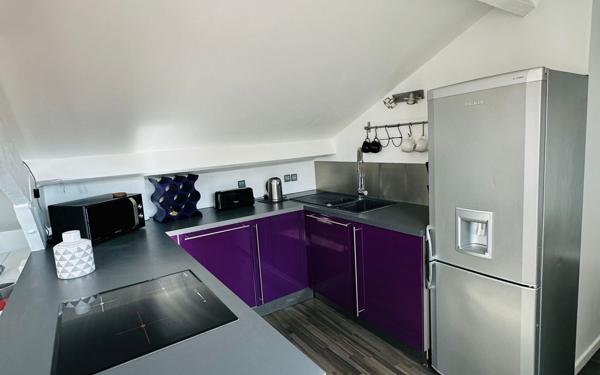 Appartement à vendre    2 pièces • 54,60 m2 Suresnes