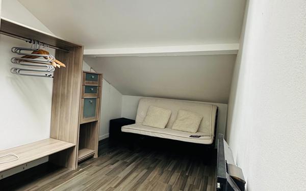 Appartement à vendre    2 pièces • 54,60 m2 Suresnes