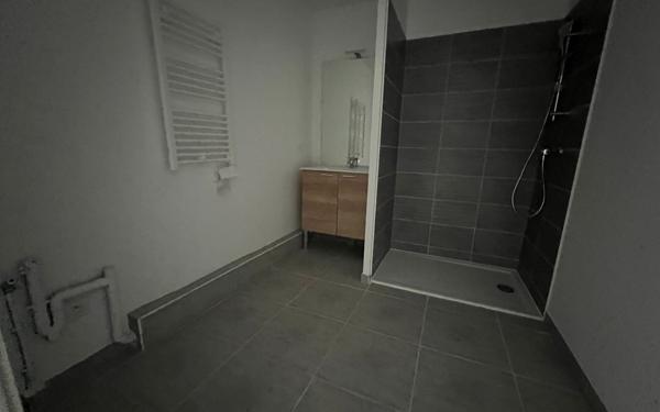 Appartement à vendre    2 pièces • 50,86 m2 Avignon