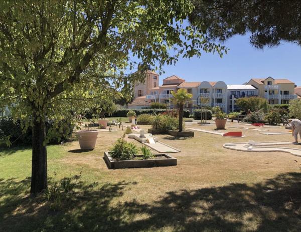 Talmont-Saint-Hilaire (85440) GRAND APPARTEMENT T2 - GOLF DE BOURGENAY - VUE EXCEPTiONNELLE