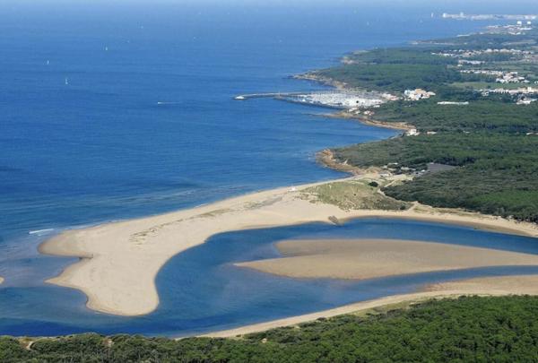 Talmont-Saint-Hilaire (85440) GRAND APPARTEMENT T2 - GOLF DE BOURGENAY - VUE EXCEPTiONNELLE