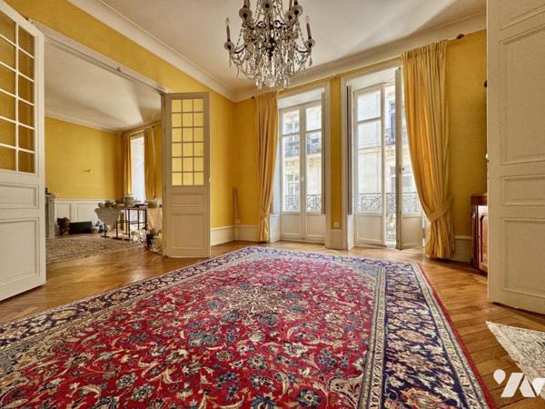 Superbe appartement T5 – Quartier Aristide, Nantes