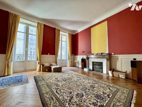 Superbe appartement T5 – Quartier Aristide, Nantes