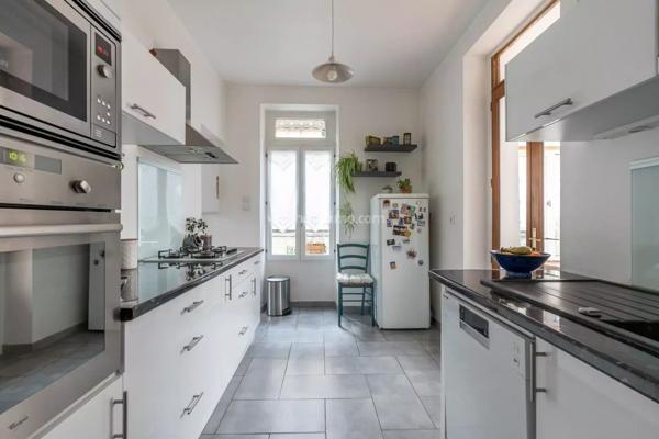Vente Propriété 7 pièces 193 m2 à Thorigny-sur-Marne