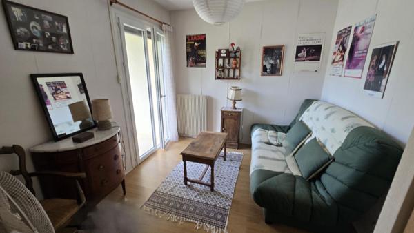 Maison  4 pièce(s) de 91 m2  avec 3 chambres  et 1 garage
