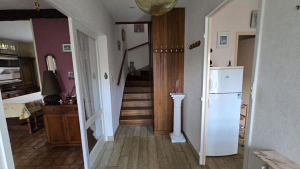 Maison  4 pièce(s) de 91 m2  avec 3 chambres  et 1 garage