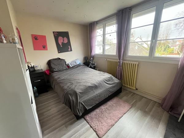 Maison à vendre à Saint Ouen L'Aumône €495 000 ** - Référence 11125