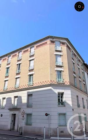 Immeuble à vendre  569,66 m2 MONTROUGE - 92