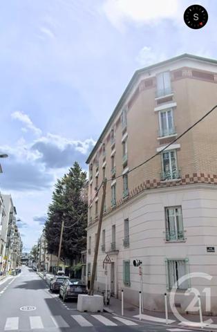 Immeuble à vendre  569,66 m2 MONTROUGE - 92