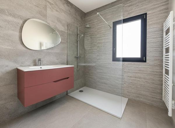 Maison neuve - 7 pièces - 180 m²
