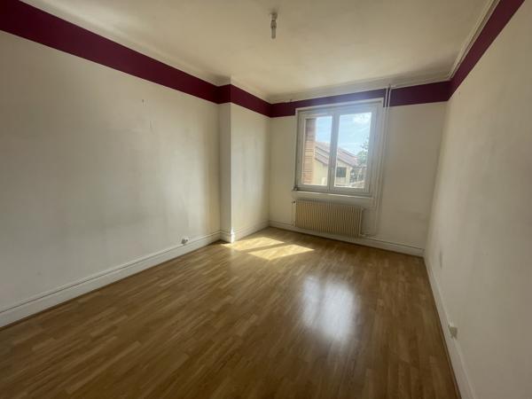 LOCATION 69005 LYON APPARTEMENT T3 - BALCON - PROCHE COMMODITÉS ECOLES ET TRANSPORTS