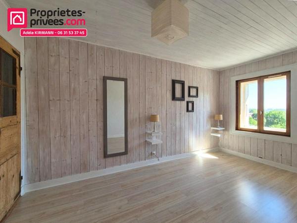 Maison de 144 m² rénovée - terrain - Collonges 01550