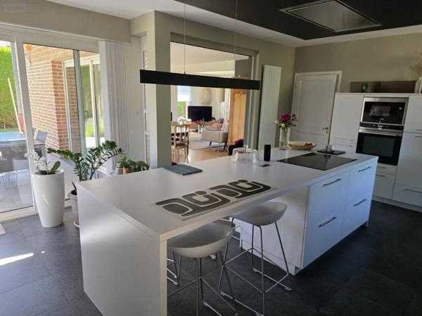 Achat - Maison | Maison individuelle Hazebrouck 59190 10 pièces 190 m 2 832 m 2